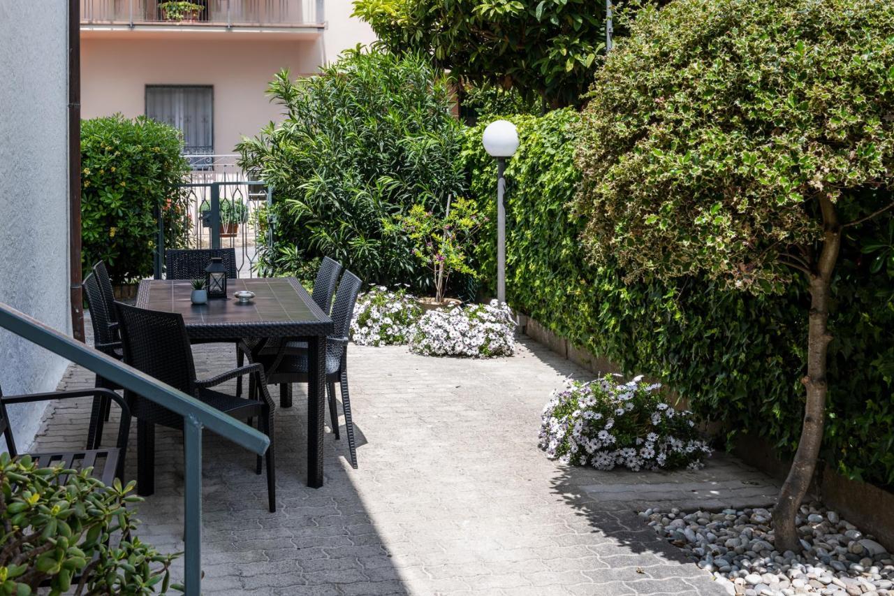 A Casa Di Maria Sirolo Villa Exterior photo
